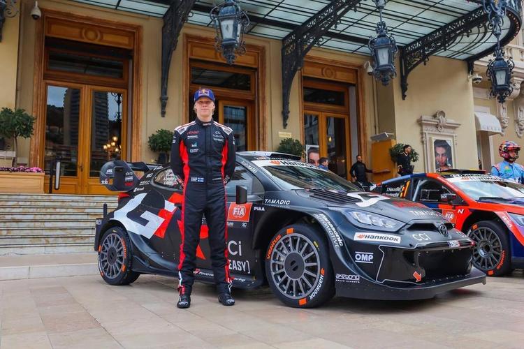 WRC11全赛事通关攻略与多人模式进阶技巧详解-3