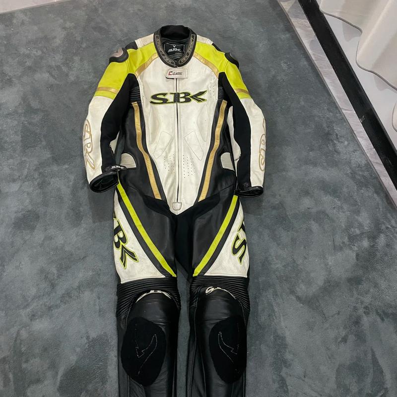 SBK 23 - 超级摩托车竞速模拟游戏_资料大全-3 SBK 23 - 超级摩托车竞速模拟游戏_资料大全-3