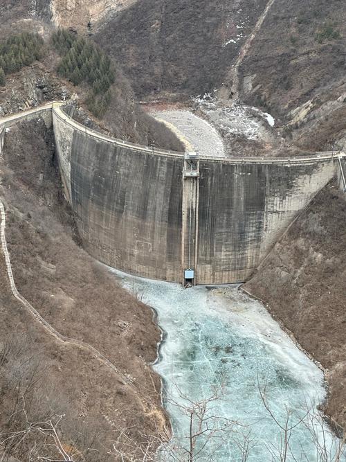 巨石水坝隐藏宝箱位置全收集攻略,5分钟轻松拿满奖励-3 巨石水坝隐藏宝箱位置全收集攻略,5分钟轻松拿满奖励-3