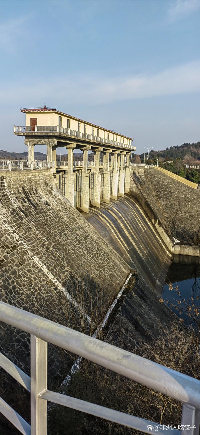 巨石水坝隐藏宝箱位置全收集攻略,5分钟轻松拿满奖励-1 巨石水坝隐藏宝箱位置全收集攻略,5分钟轻松拿满奖励-1