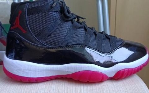 热血江湖怀旧服鞋子怎么选？3个核心属性让你少走弯路