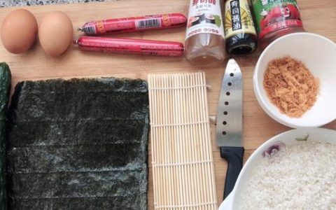 新手必看！家庭寿司制作教程，详细步骤零失败