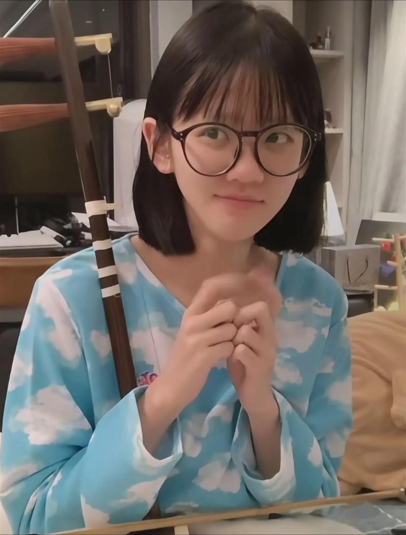 井川里予怎么了?一夜之间冲上热搜的3个原因